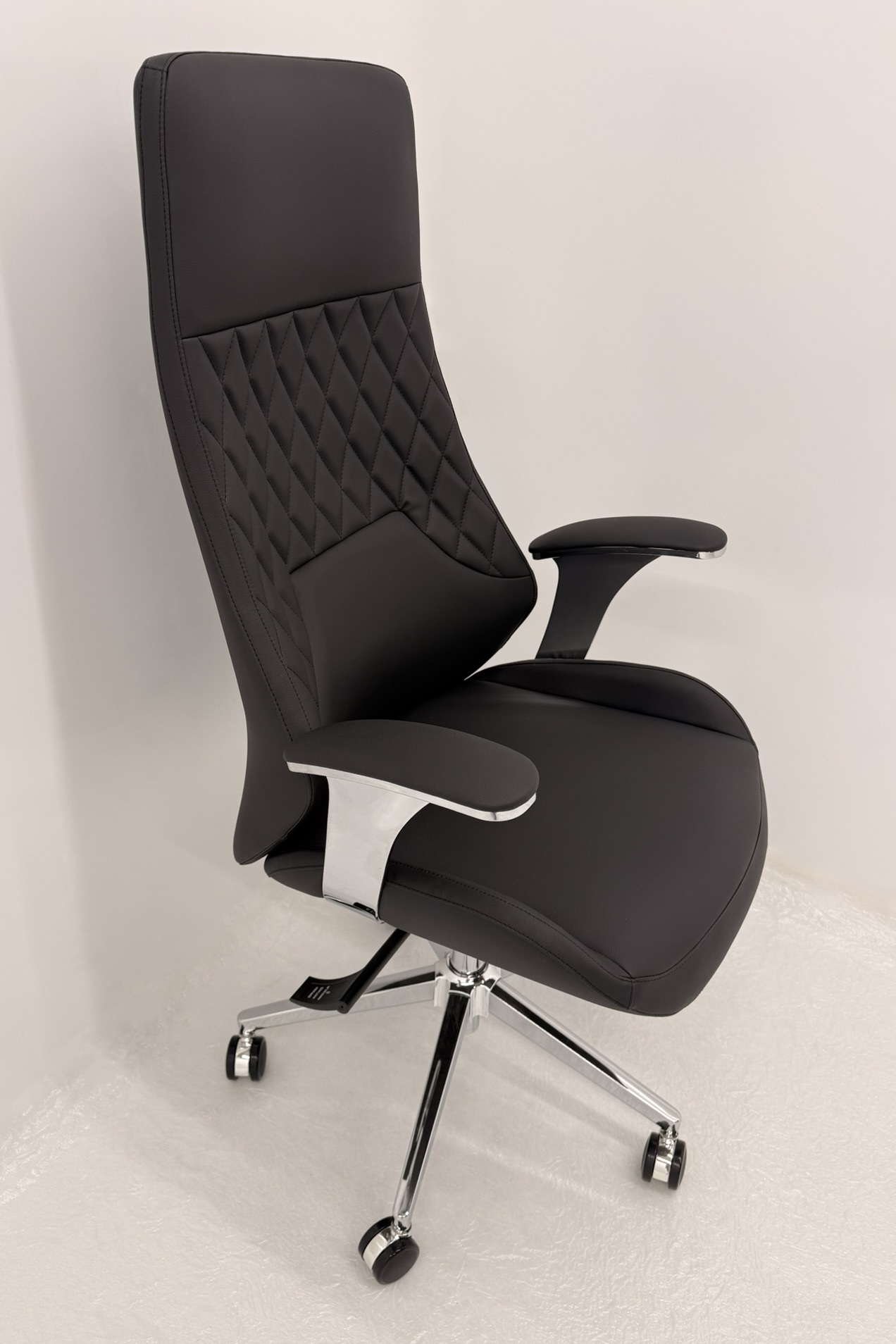 Contemporary Black Leather Reclining Executive Office Chair - YS-2915A
