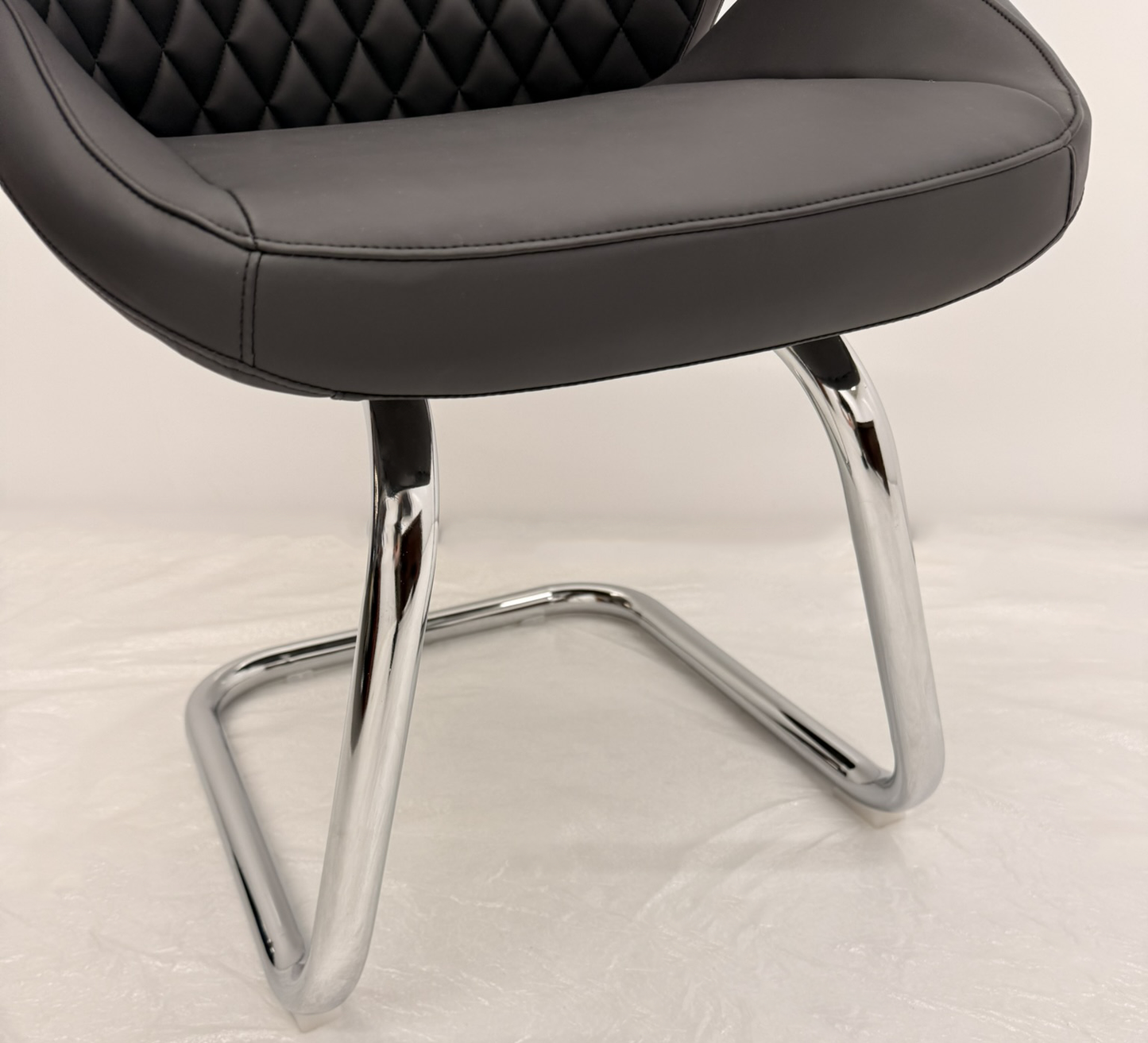 Black Leather Executive Visitors Chair - J1107C