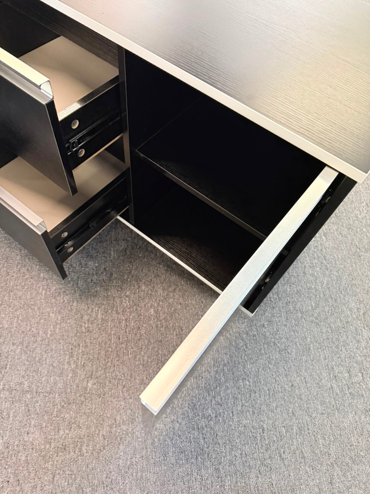 EX SHOWROOM - Modern Black Ash Corner Executive Right Hand Corner Office Desk with Integrated Leather Writing Pad - 1800mm - XA-34601