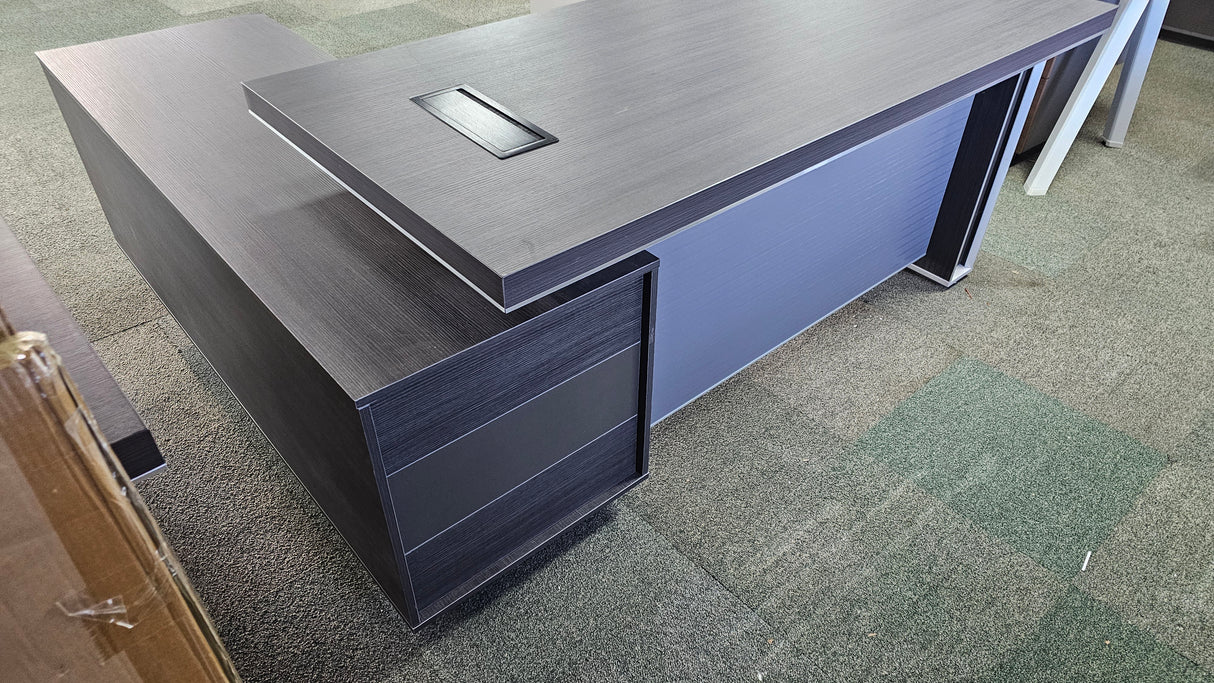EX SHOWROOM - Modern Grey Oak Right Hand Corner Executive Office Desk  2000mm - WS-D11