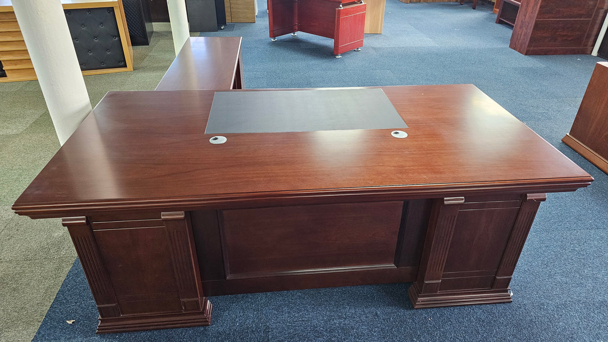 EX SHOWROOM - Quality Dark Walnut Real Wood Veneer Executive Office Desk with Pedestal and Return - 2000mm - JNY-2026