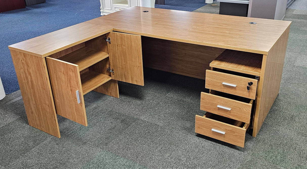 EX SHOWROOM - Modern Oak Executive Office Desk with Leather Panelling with Mobile Pedestal and Desk Level Return - 1800mm - 8690