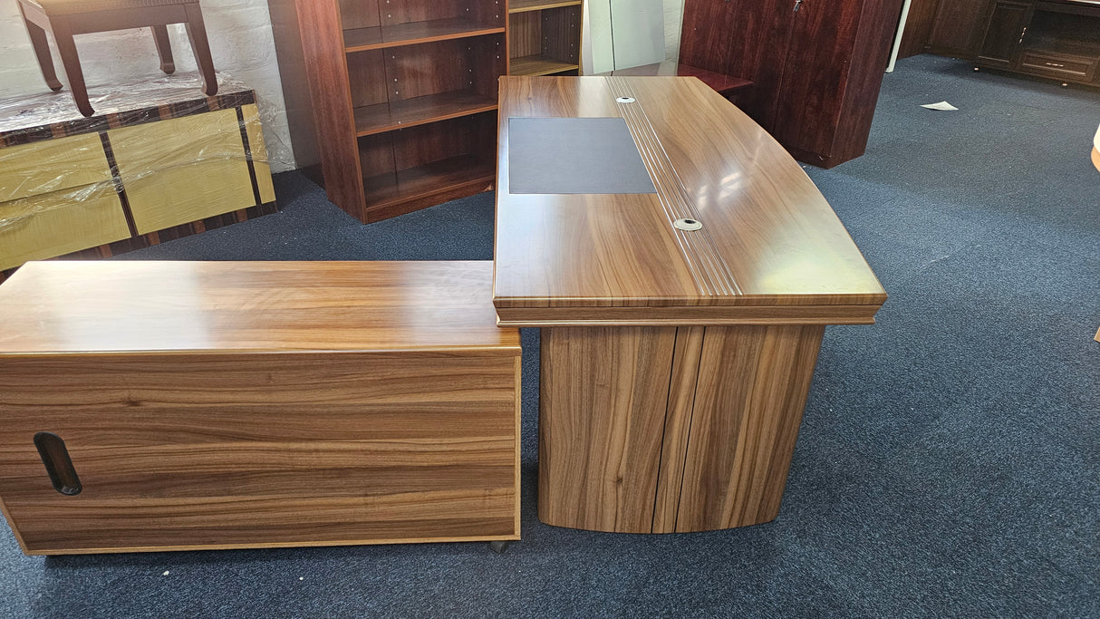 EX SHOWROOM - Light Oak Veneer Executive Office Desk with Return Storage Unit - Black Leather Chesterfield Modesty Panel - 1800mm - 1833