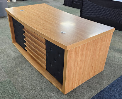 EX SHOWROOM - Modern Oak Executive Office Desk with Chesterfield Modesty Panel DESK ONLY - 1800mm - 8692