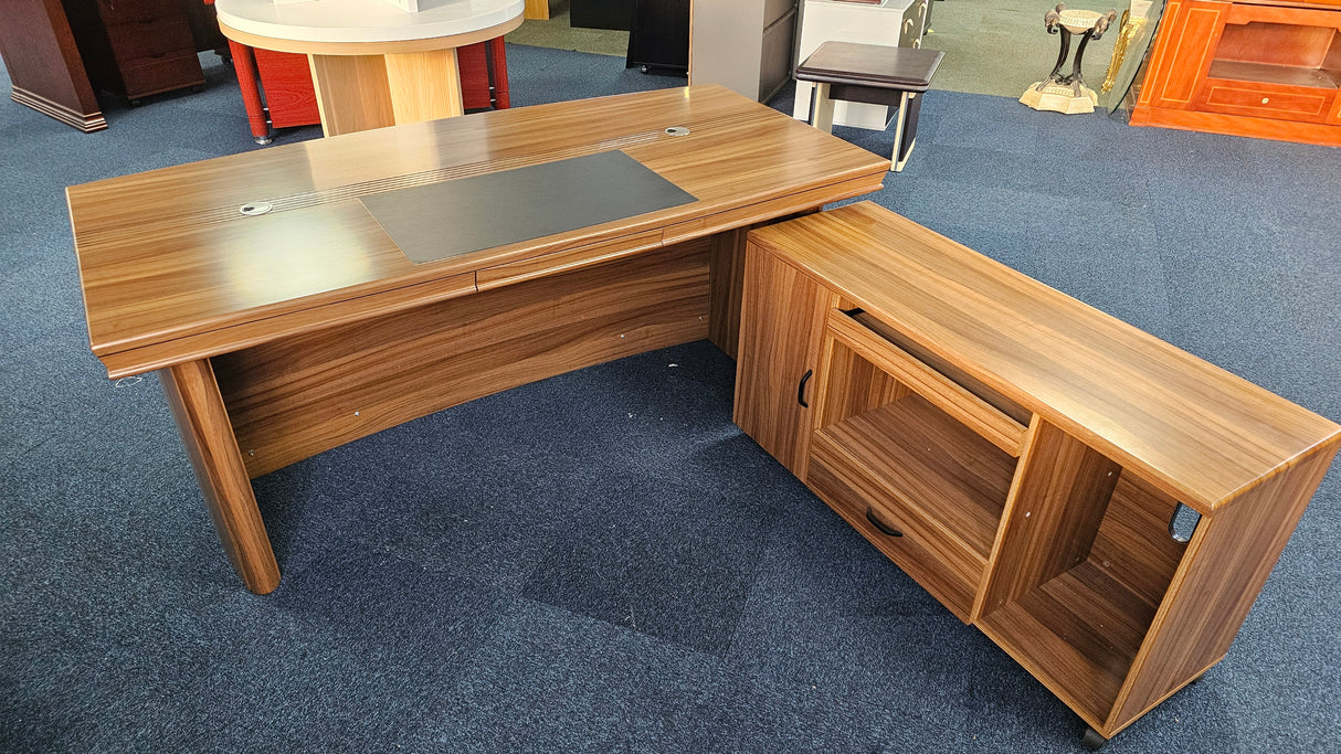 EX SHOWROOM - Light Oak Veneer Executive Office Desk with Return Storage Unit - Black Leather Chesterfield Modesty Panel - 1800mm - 1833