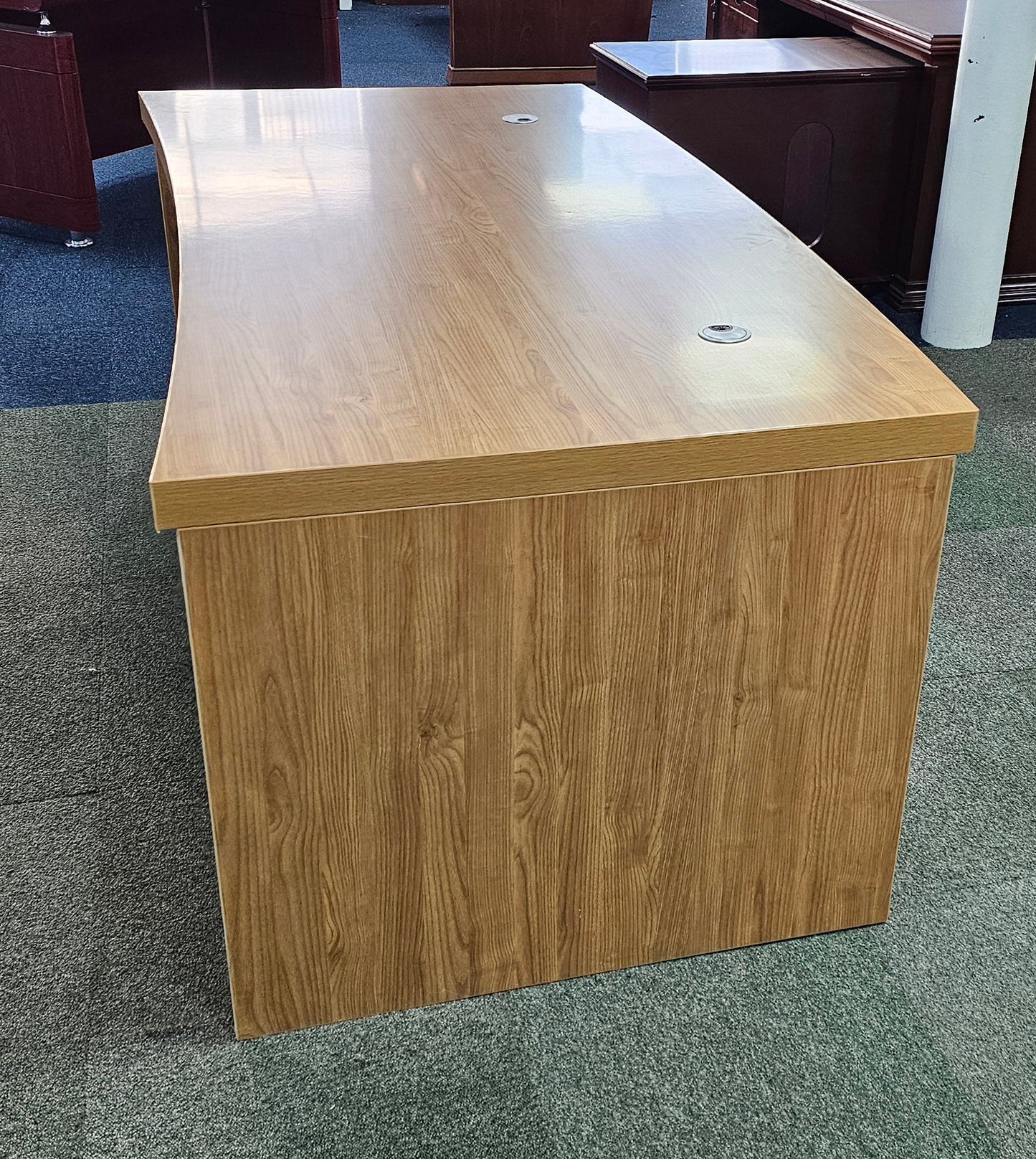 EX SHOWROOM - Modern Oak Executive Office Desk with Chesterfield Modesty Panel DESK ONLY - 1800mm - 8692