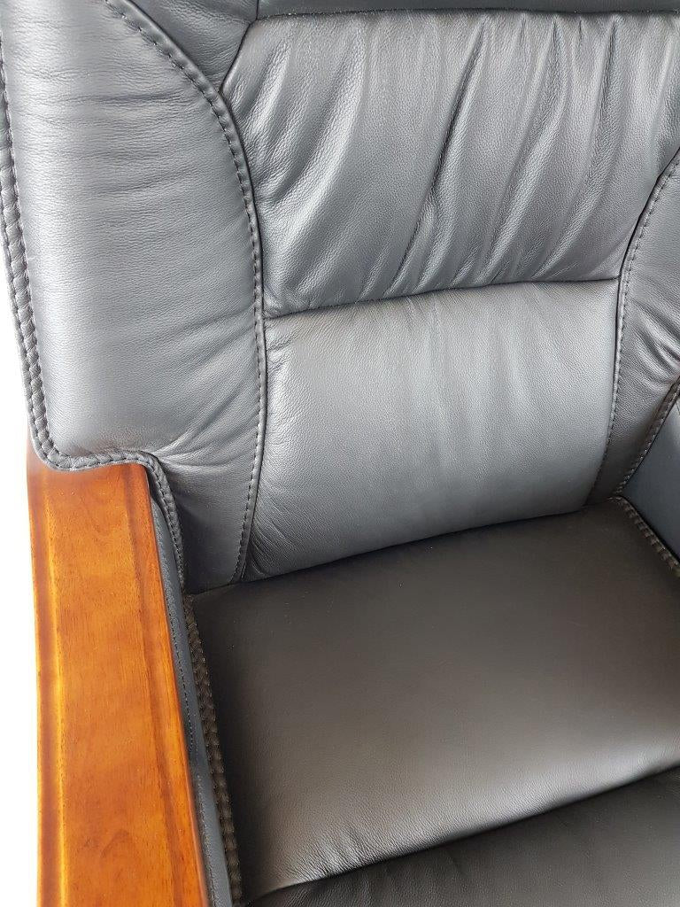 Large Executive Black Leather Office Chair with Wooden Arms - SZ-A766