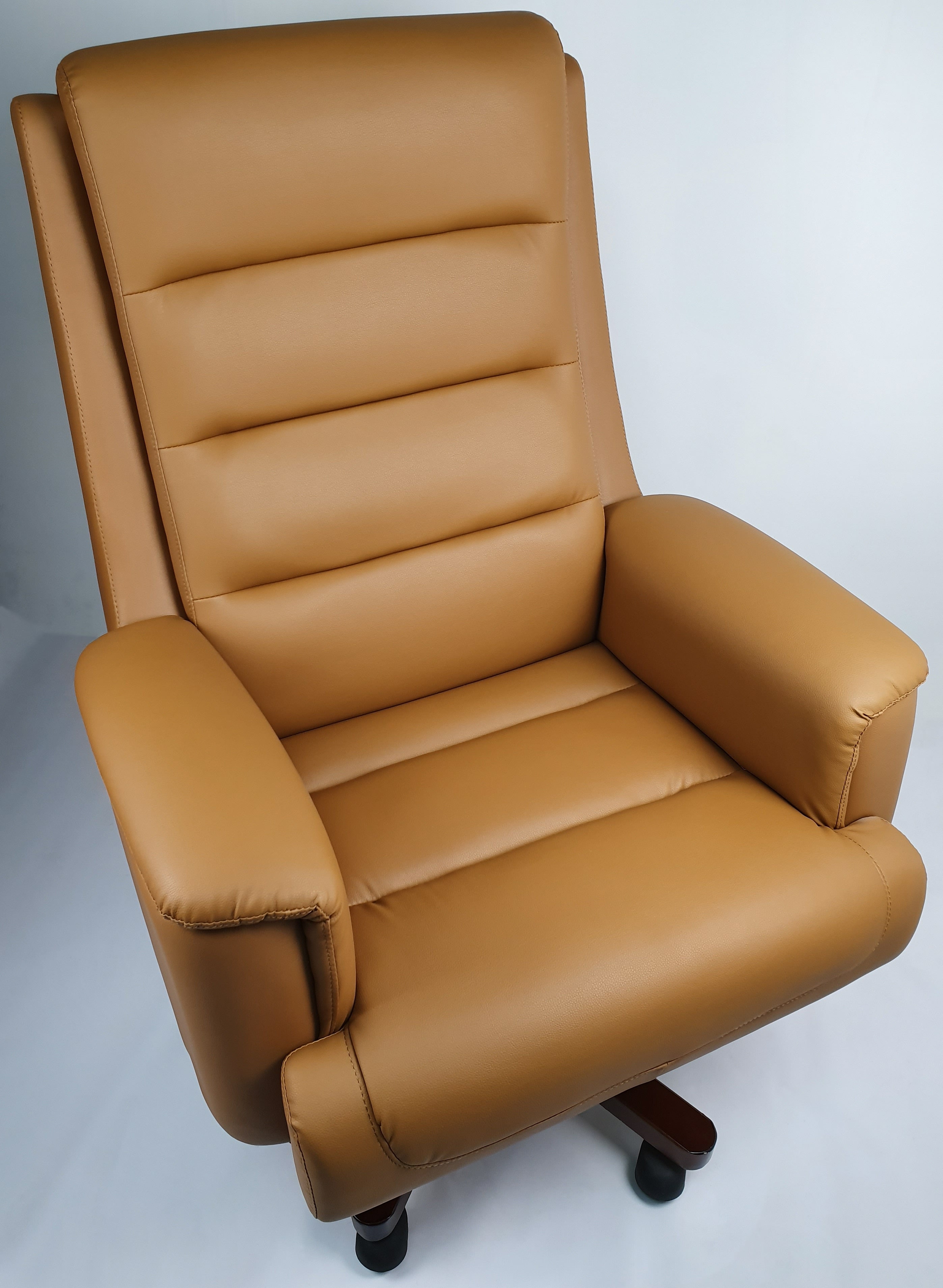 Beige Leather Executive Office Chair 1840A Order Office Furniture   20191217 150159 