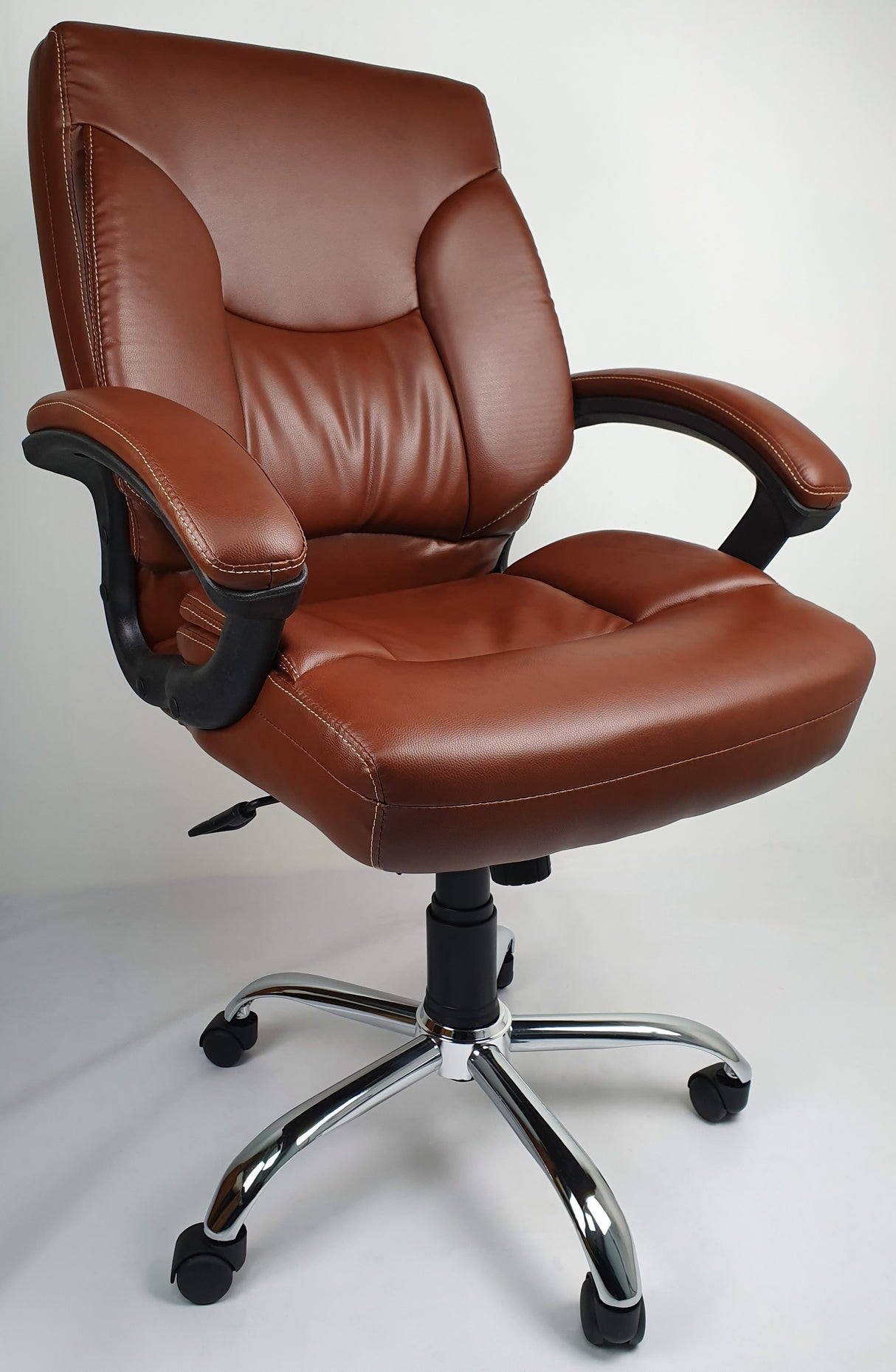 Medium Back Brown Leather Office Chair - HF459-1