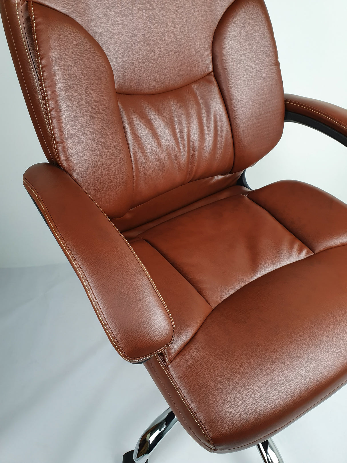 Medium Back Brown Leather Office Chair - HF459-1