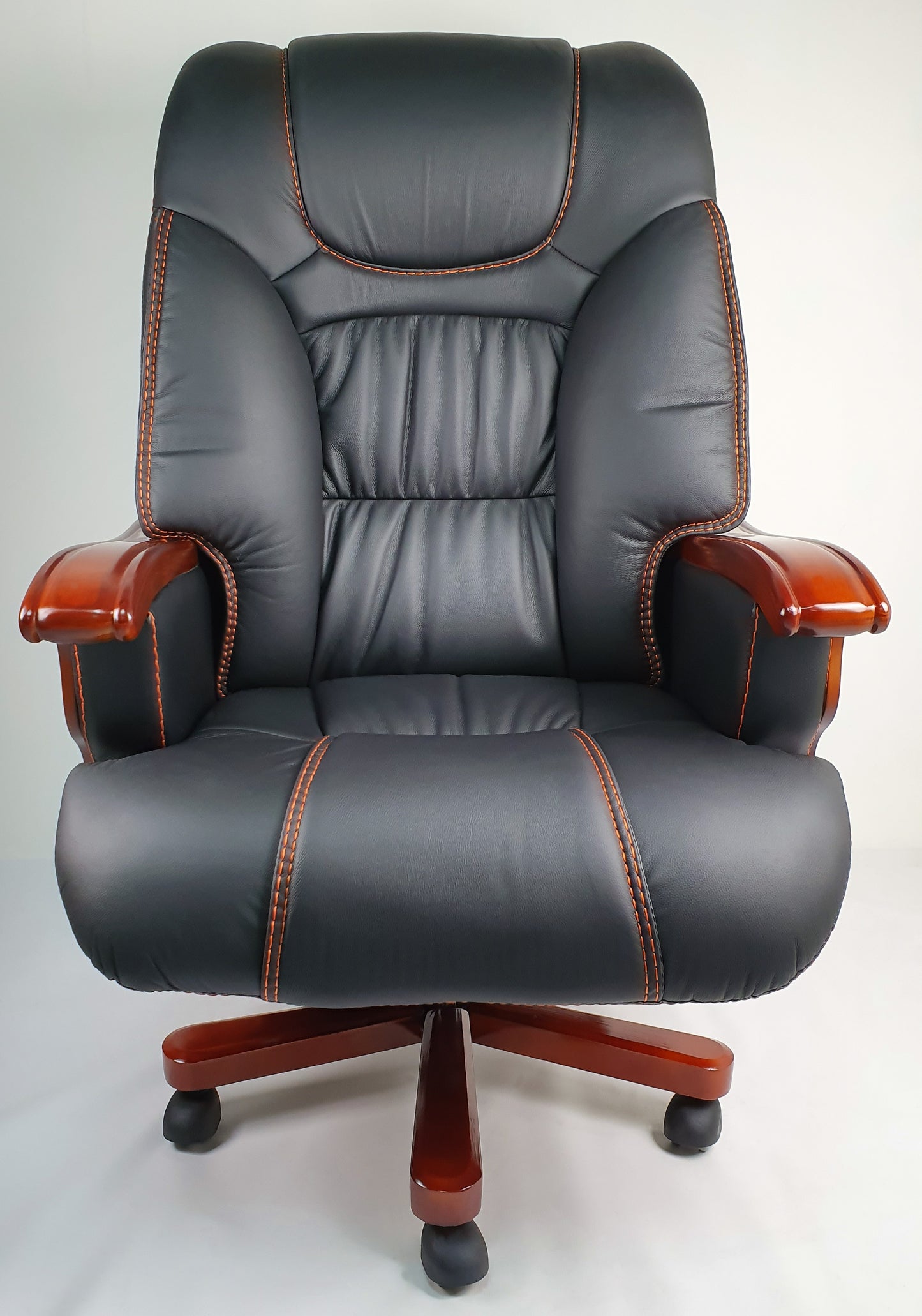 Luxury Large Black Leather Executive Office Chair - A00L