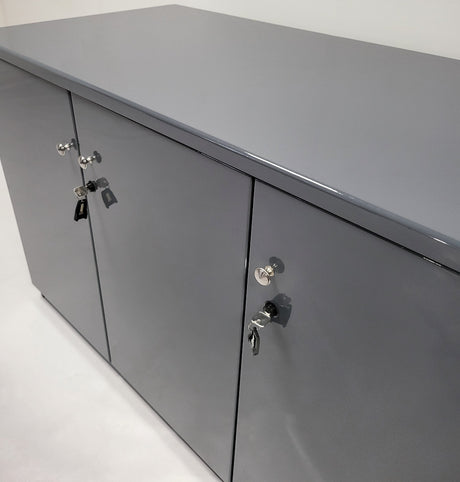 60cm Deep Three Door Cupboard in Grey Gloss - 122T