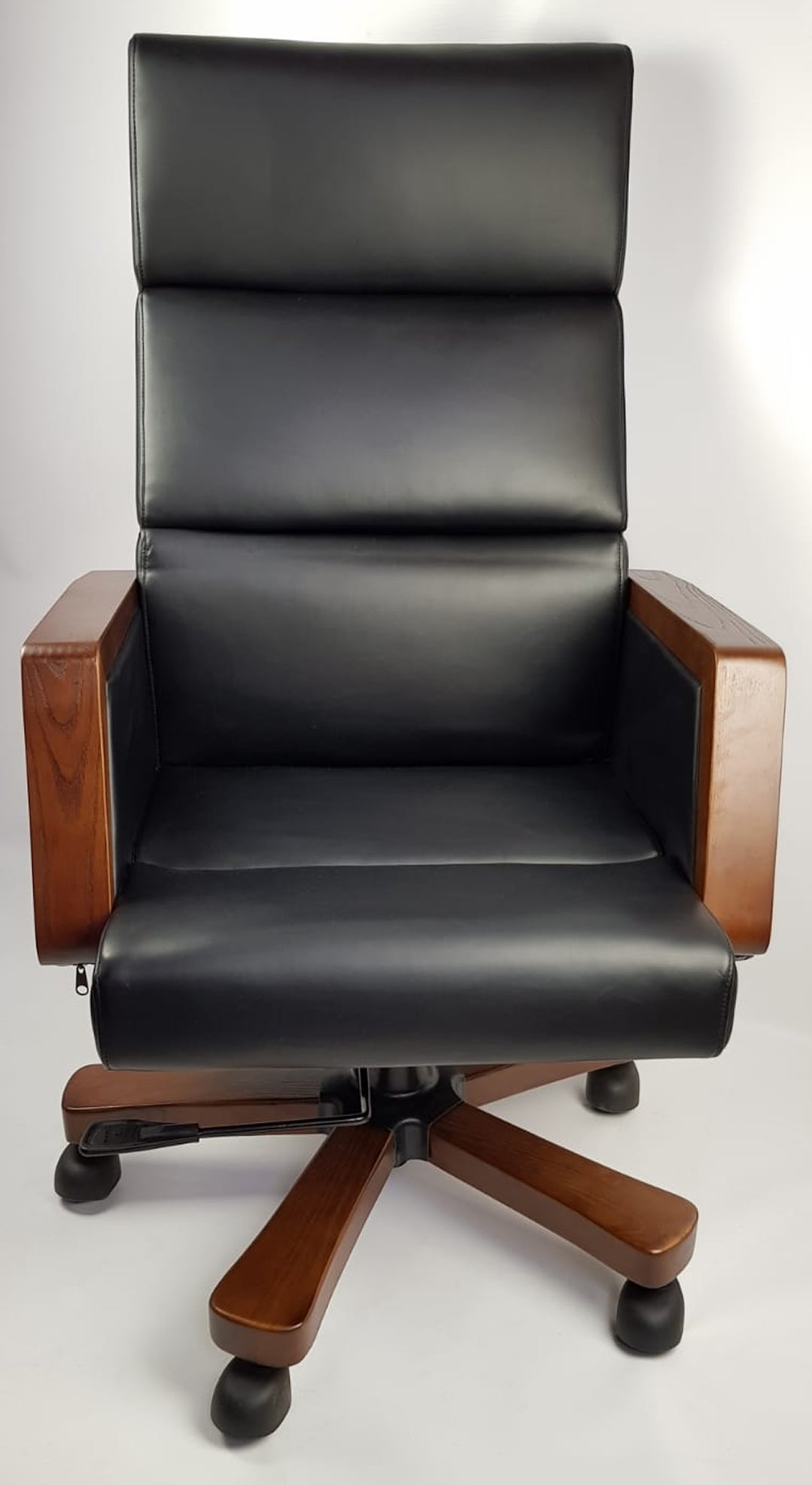 Black Leather Solid Wood Executive Office Chair - HB-1819-B