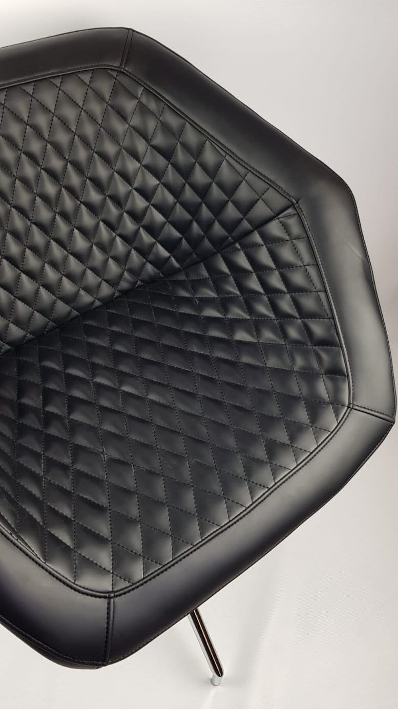 Black Swivel Base Diamond Style Quilted Tub Reception Chair - HB-182