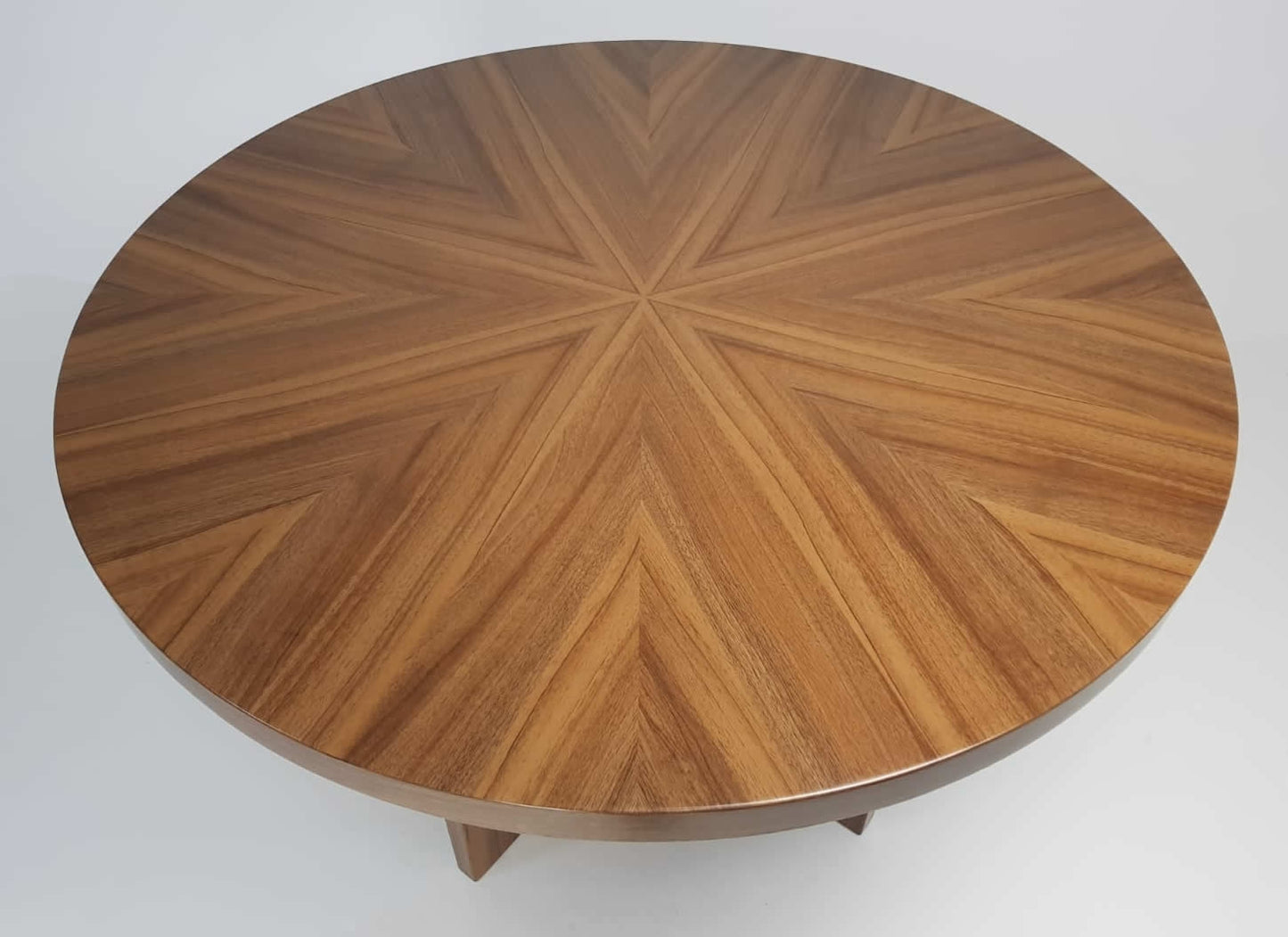 Executive Round Meeting Table in Light Oak - 1200mm - B02-E04