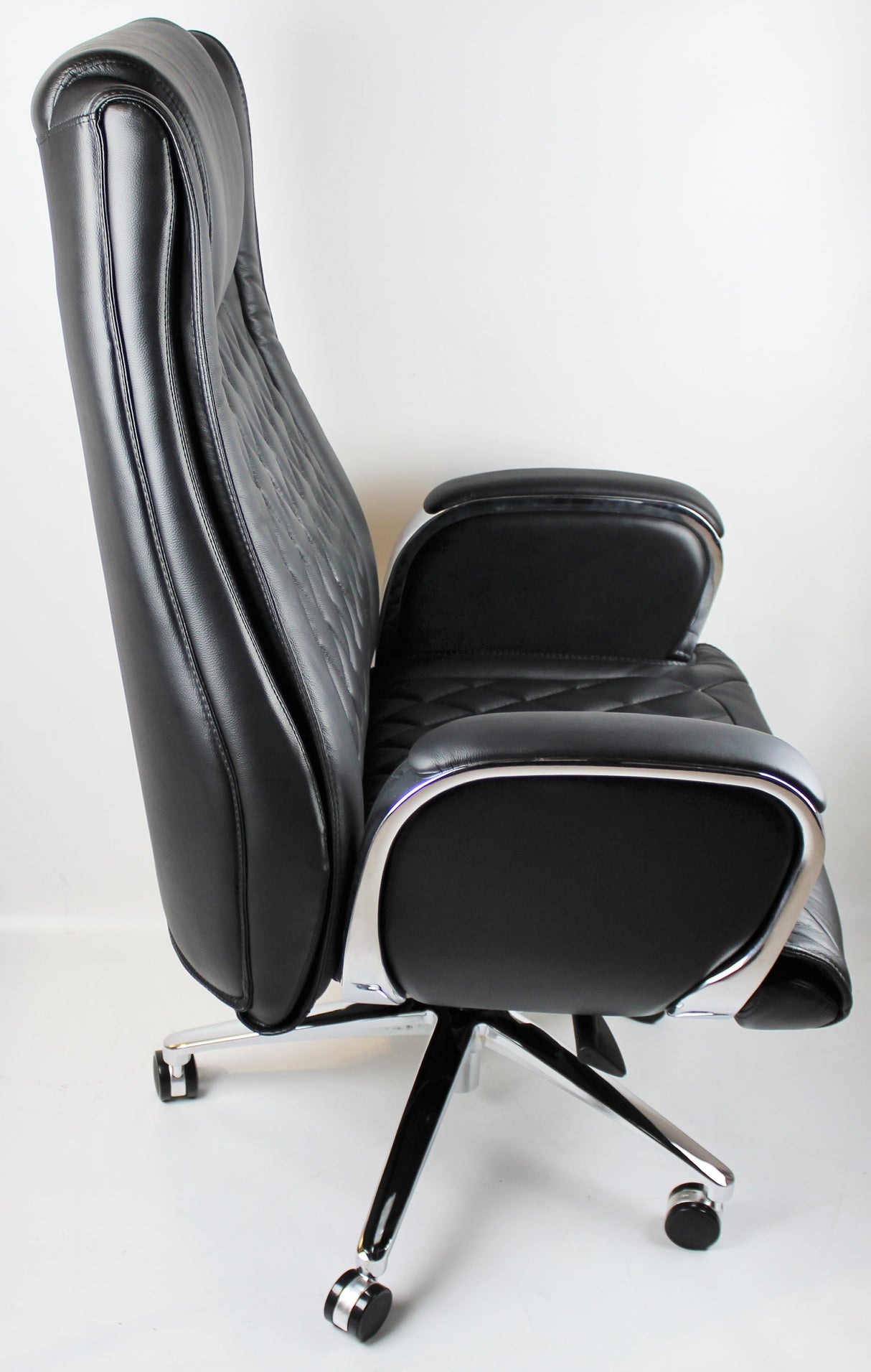 Black Leather Executive Office Chair - CHA-1202A
