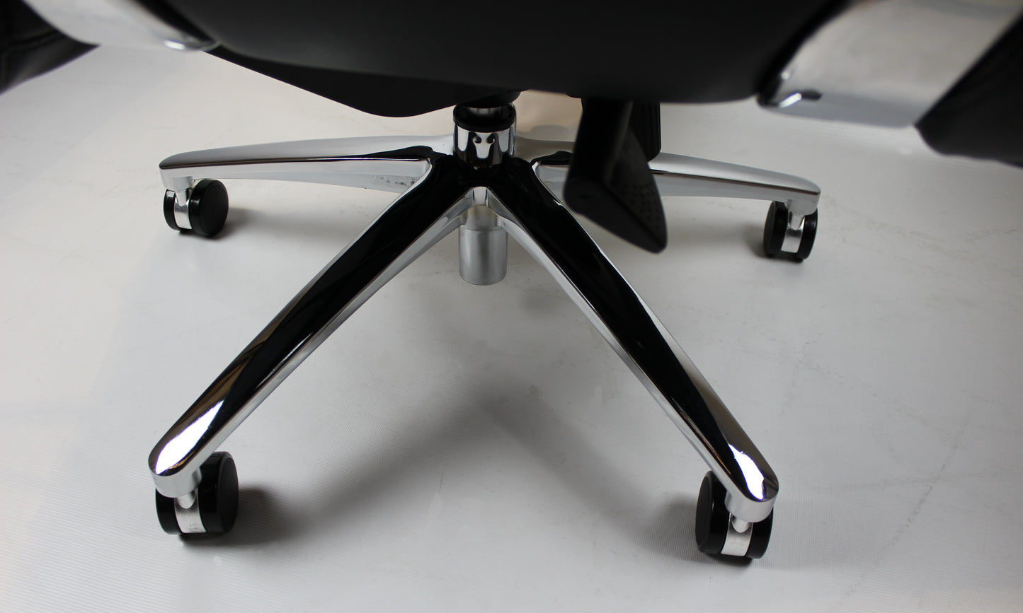 Black Leather Executive Office Chair - CHA-1202A